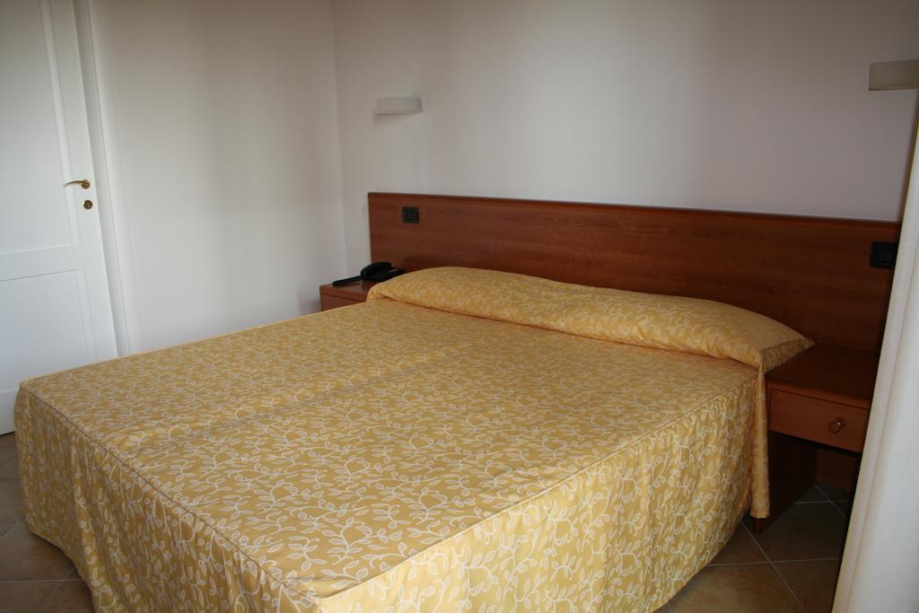 Bed And Breakfast Perla Del Sole Arenella  Phòng bức ảnh